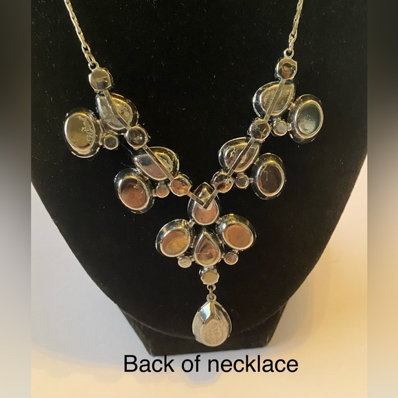 Premier Designs ‘Crystal Connection’ Necklace and Earrings - Picture 4 of 10